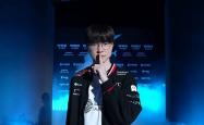 LOL外网热议，S15在中国举办，Faker受魔咒困扰，GEN拿到夺冠剧本
