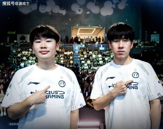 英雄联盟拳头官宣S赛名额调整了,承认改革失败,外卡赛区回归