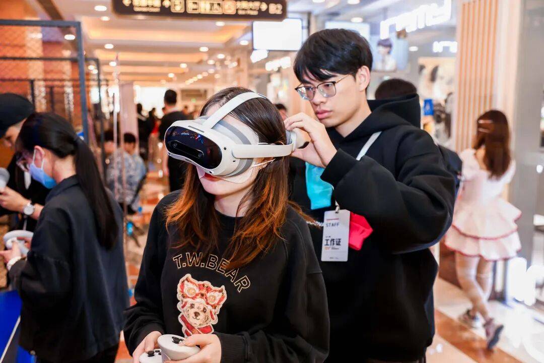 南通赢了!2025全民电竞嘉年华跨域联动书写长三角电竞新篇