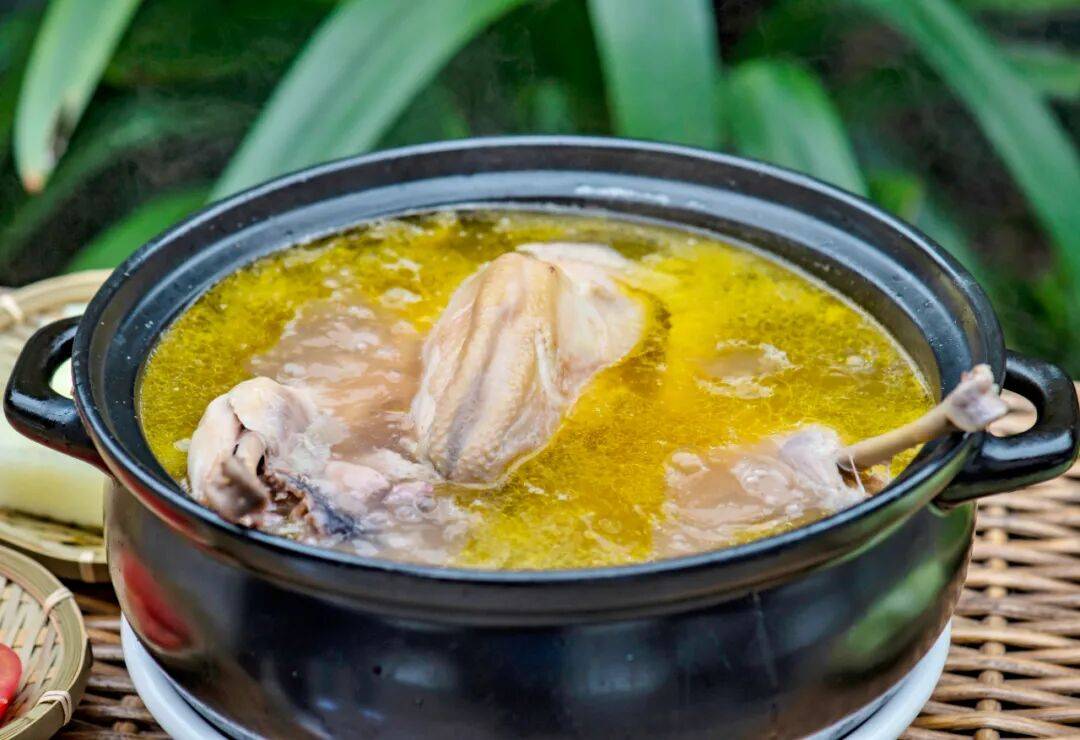 跑半马 游雨城｜“跑遍四川”总决赛12月28日开跑！我们在西蜀天漏地 女娲补天处等你！